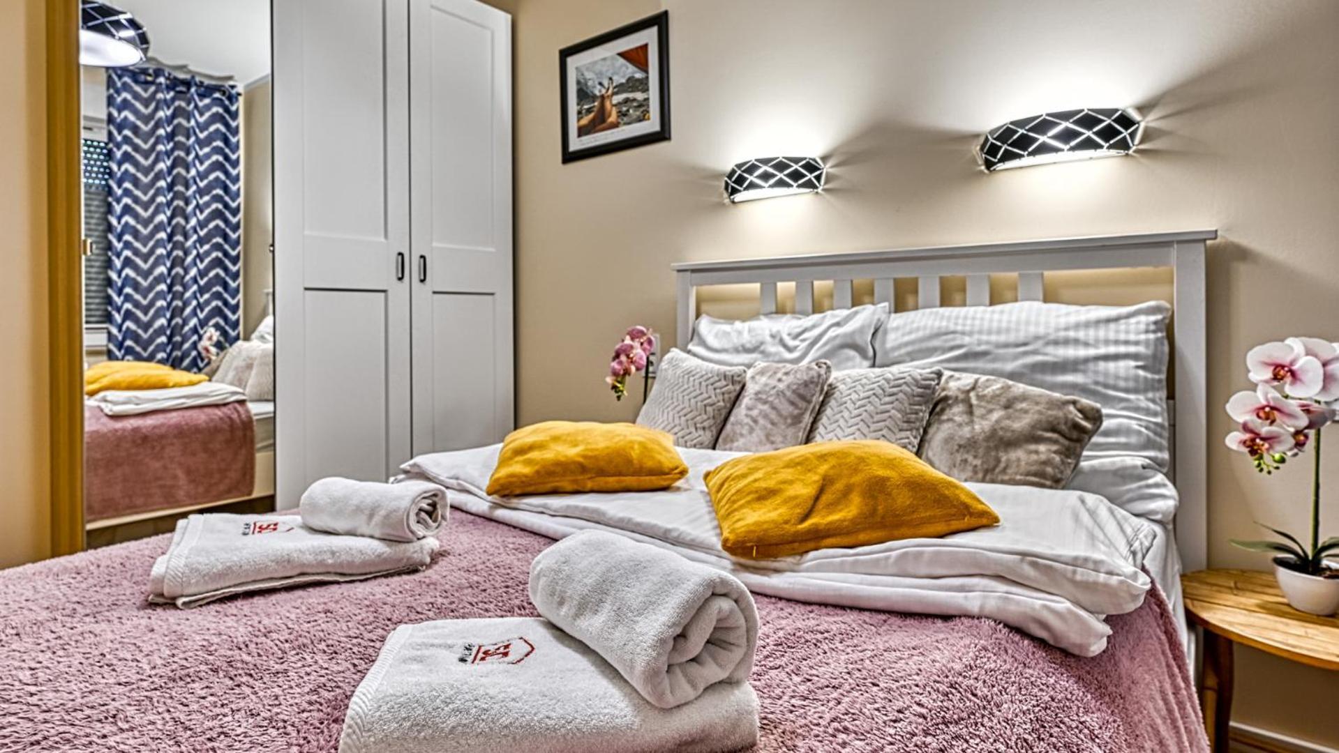 Apartament Podrozniczy Z Prywatna Sauna Blisko Elementsa - 5D Apartments Świeradów-Zdrój Exteriör bild